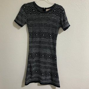 (T205) Ethereal by 🐦 Women's Sz Small Sweater Dress Black & White, Really Cute